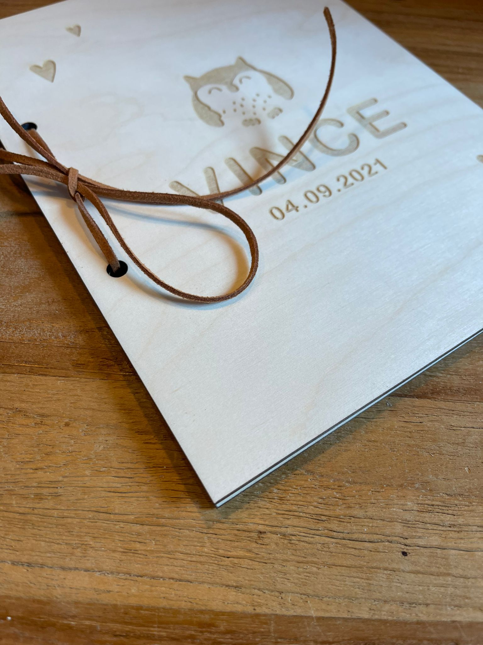 Houten kaft New born - Afbeelding 2