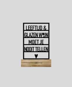 Leeftijd en glazen wijn.. (Kant-en-klaar)