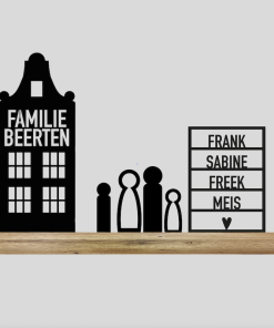 Familiehuis + Namen (Kant-en-klaar)