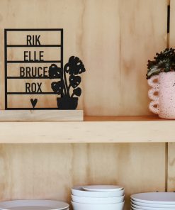 Raam namen + Plant 4 (Kant-en-klaar)